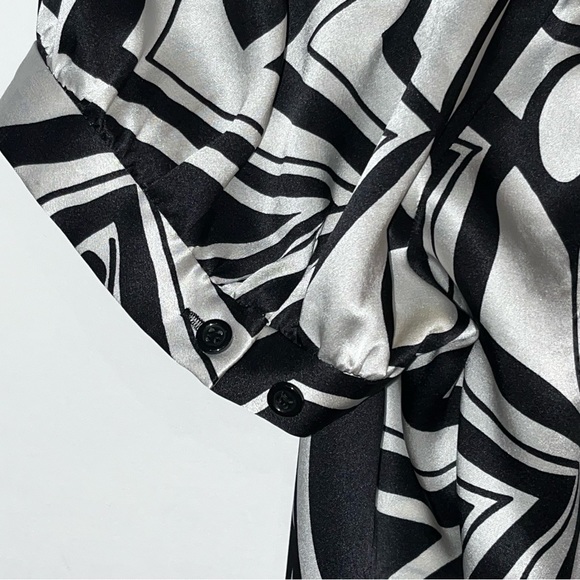 INC International Concepts Silk Blouse Abstract Print Women's 8 - Picture 3 of 5